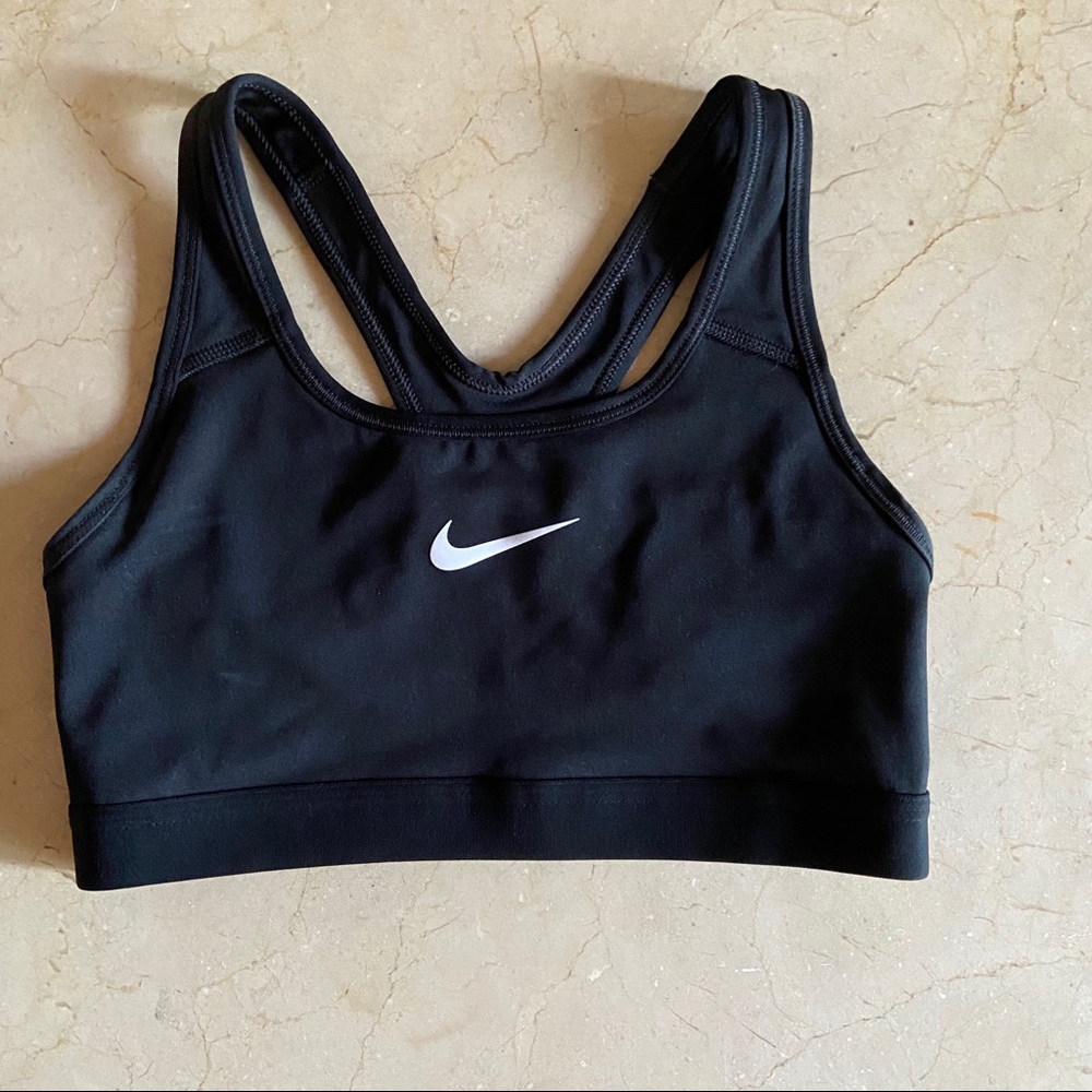 Nike Women’s Medium-Support Sports Bra